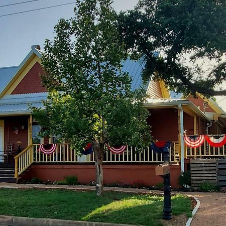 1890 Karcher Haus Llano エクステリア 写真