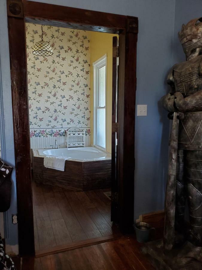 1890 Karcher Haus Llano エクステリア 写真
